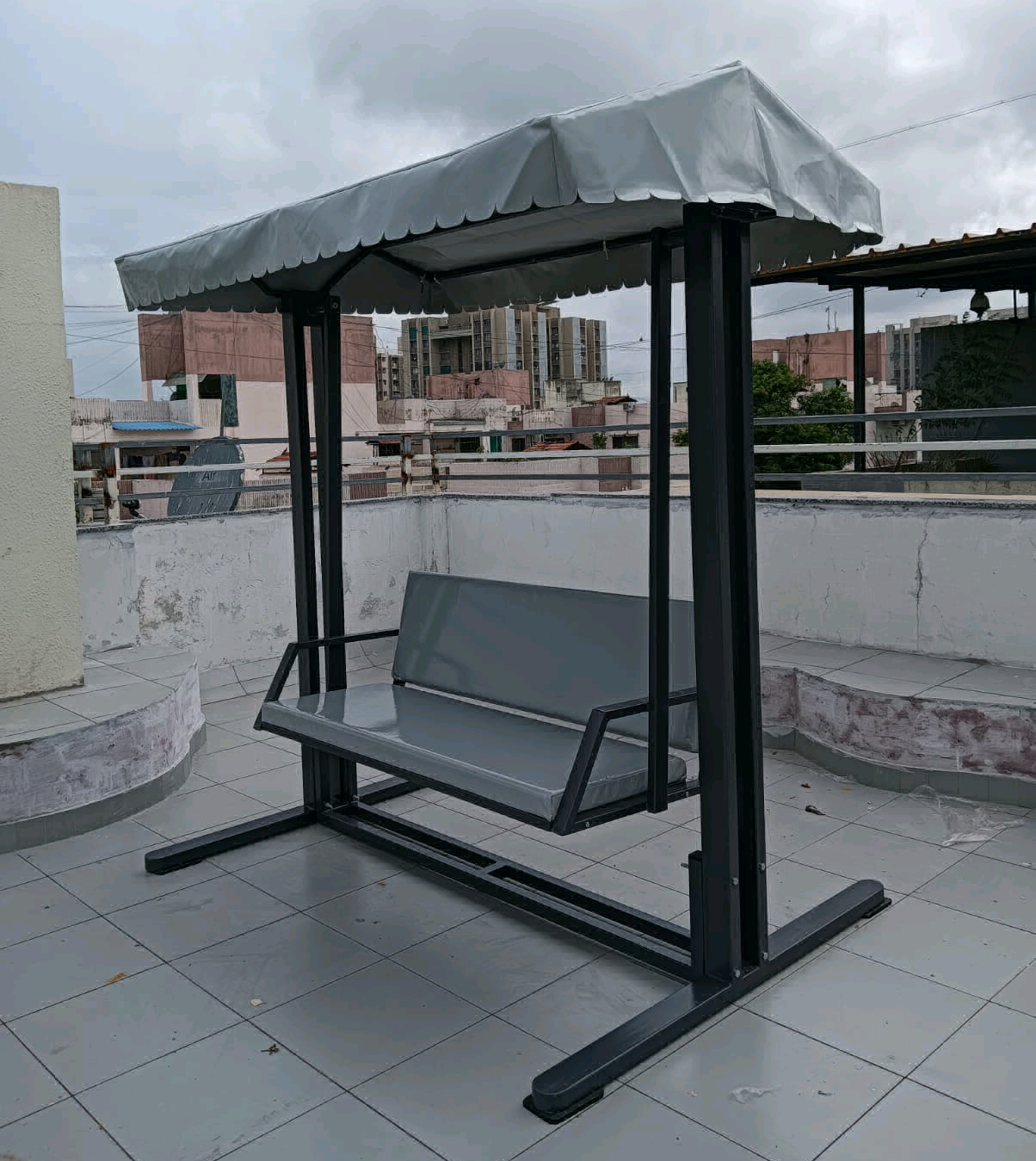 Outdoor & Garden Swing 
